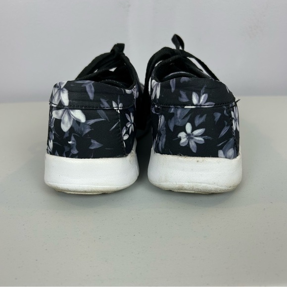 Just Fab Blossom Sneaker Shoes Black Floral Size 10 - Picture 4 of 7
